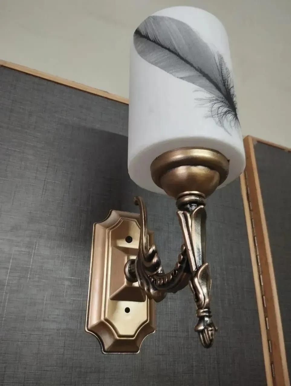 Decor shades light